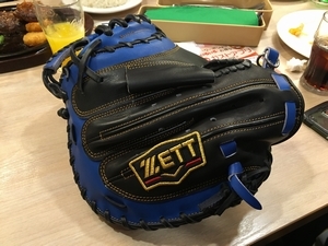ZETT 軟式オーダー 山崎勝己モデル Cミット ケンちゃん: 野球も